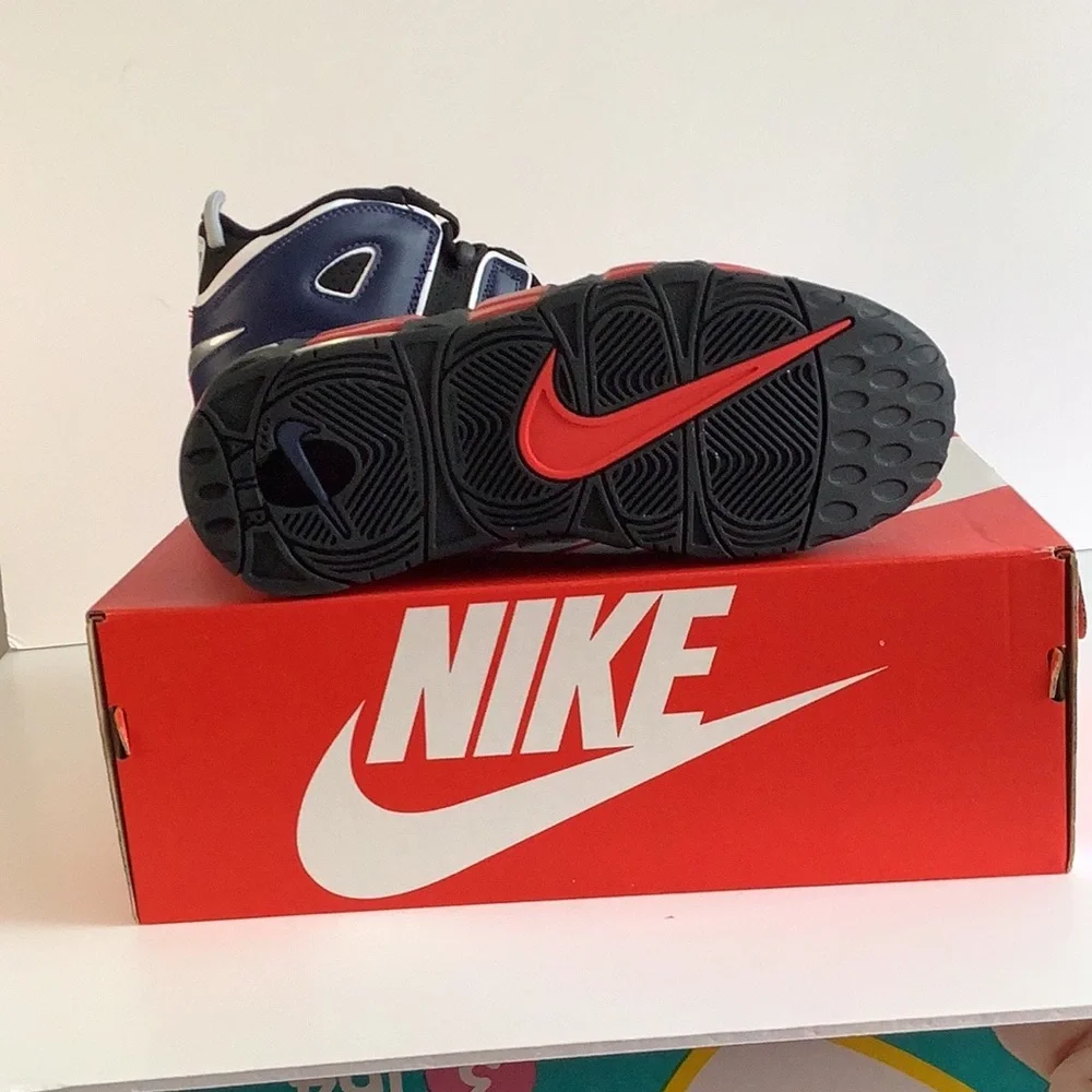 Nike Air More Uptempo Sneakers Kid Size 6Y BNWB‎